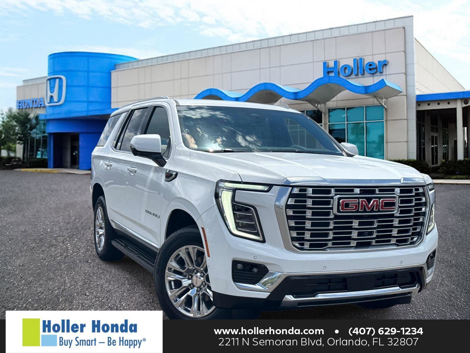 Used 2025 GMC Yukon Denali RWD image 1