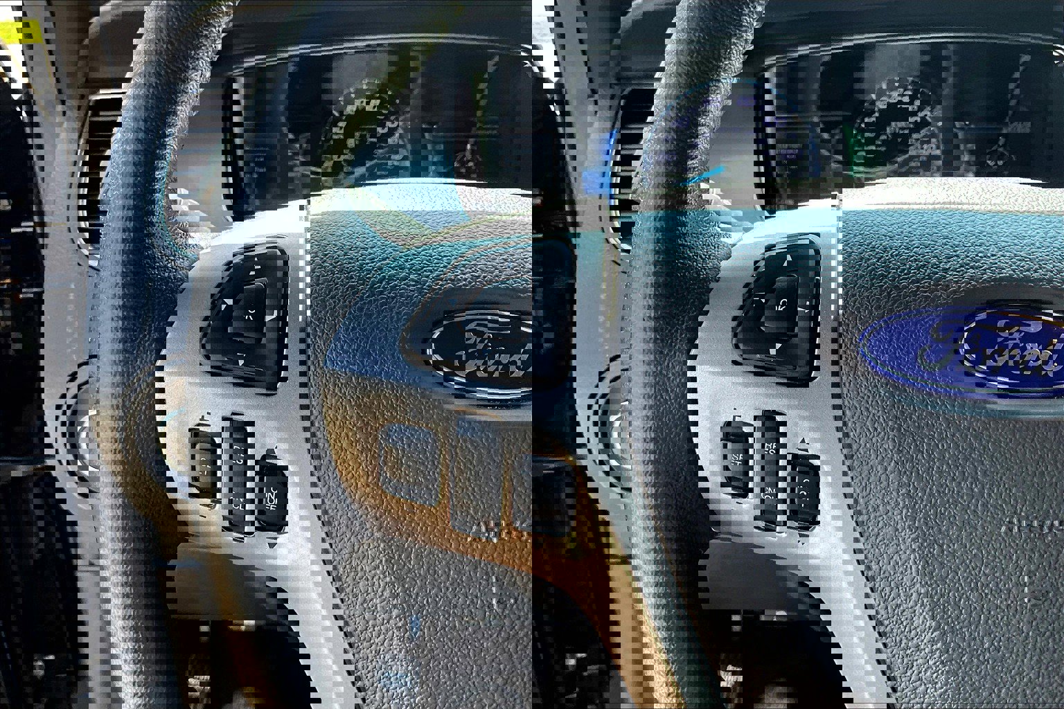 Used 2018 Ford Taurus SEL w/ Equipment Group 201A image 22