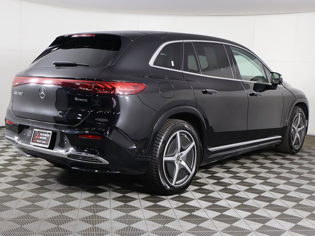 Used 2023 Mercedes-Benz EQS 580 4MATIC SUV image 11