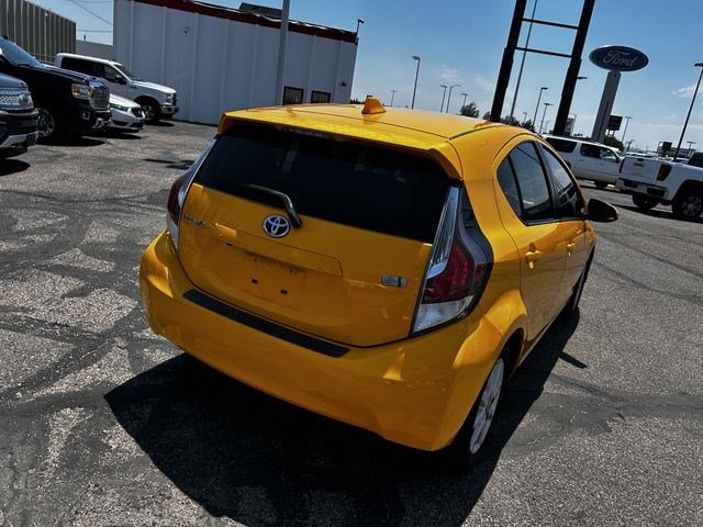 Used 2016 Toyota Prius C Four FWD image 5