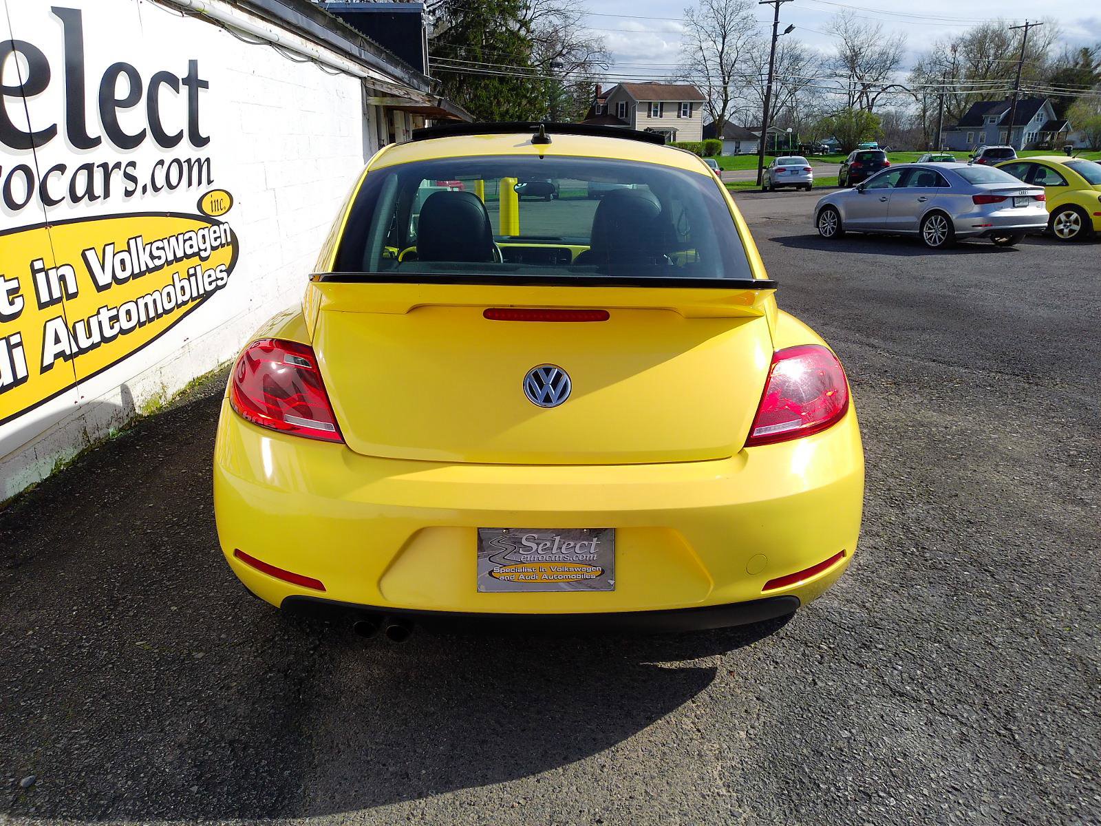 Used 2014 Volkswagen Beetle 2.5 image 5