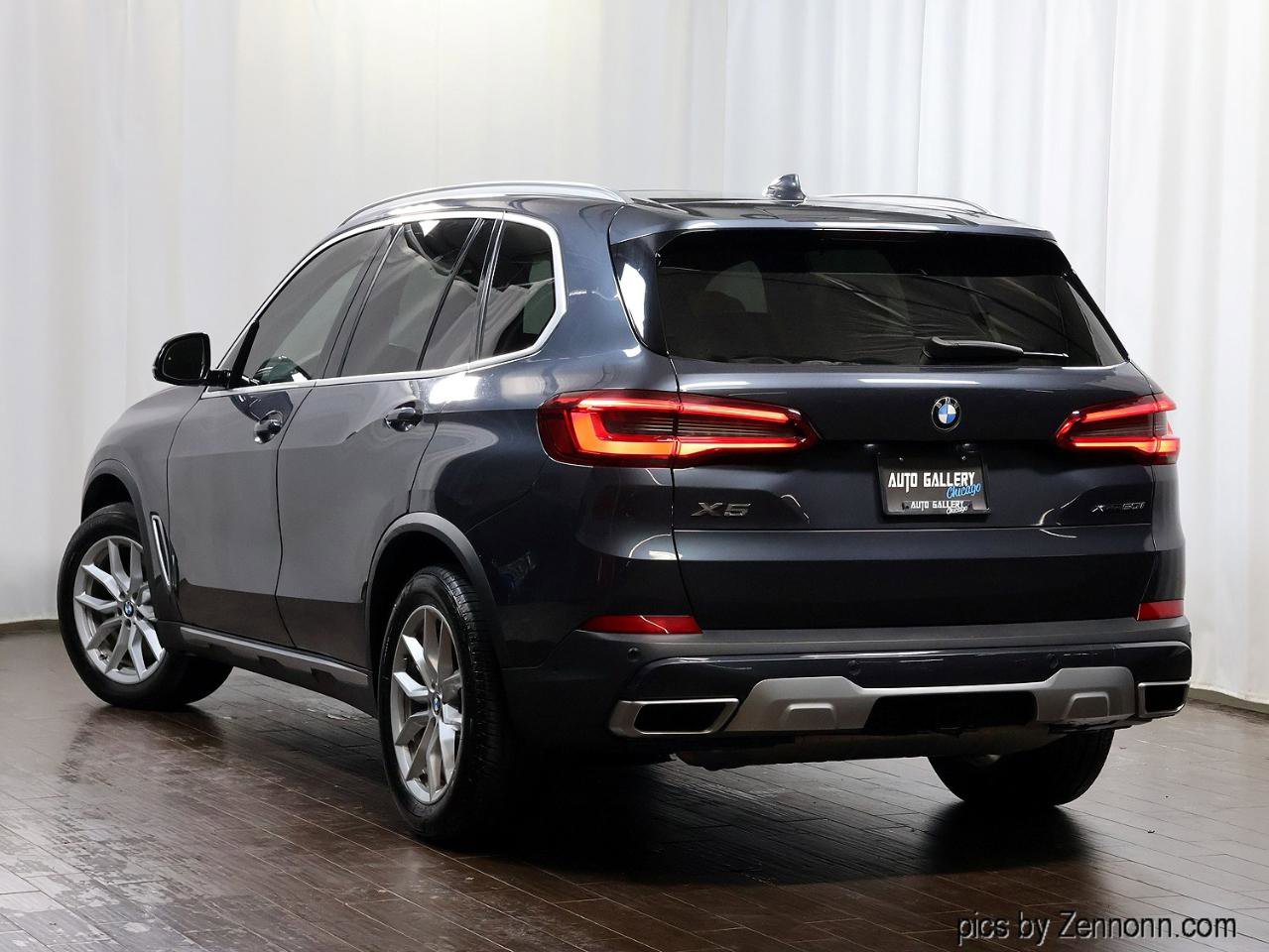 Used 2019 BMW X5 xDrive50i w/ Off-Road Package image 9