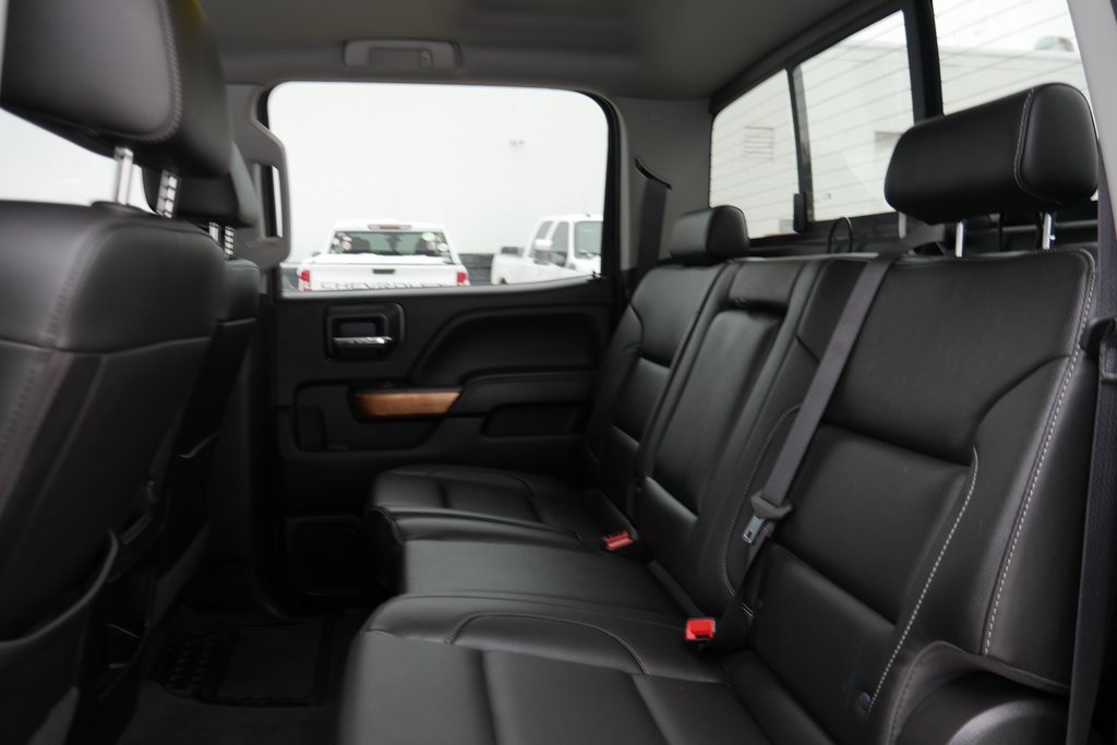 Used 2018 Chevrolet Silverado 3500 LTZ w/ Duramax Plus Package image 26