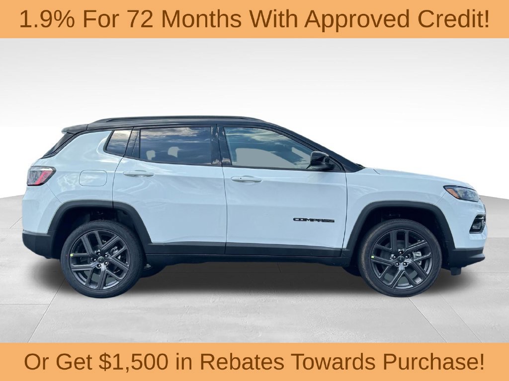 New 2026 Jeep Compass Limited w/ Sun, Sound & Navigation Group AWD/4WD image 8