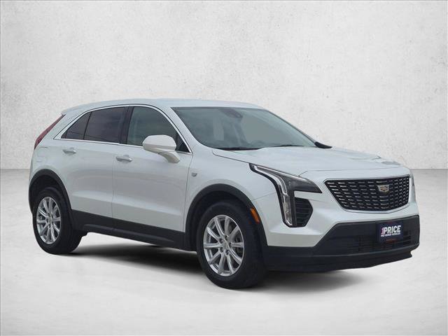 Used 2023 Cadillac XT4 Luxury FWD image 3