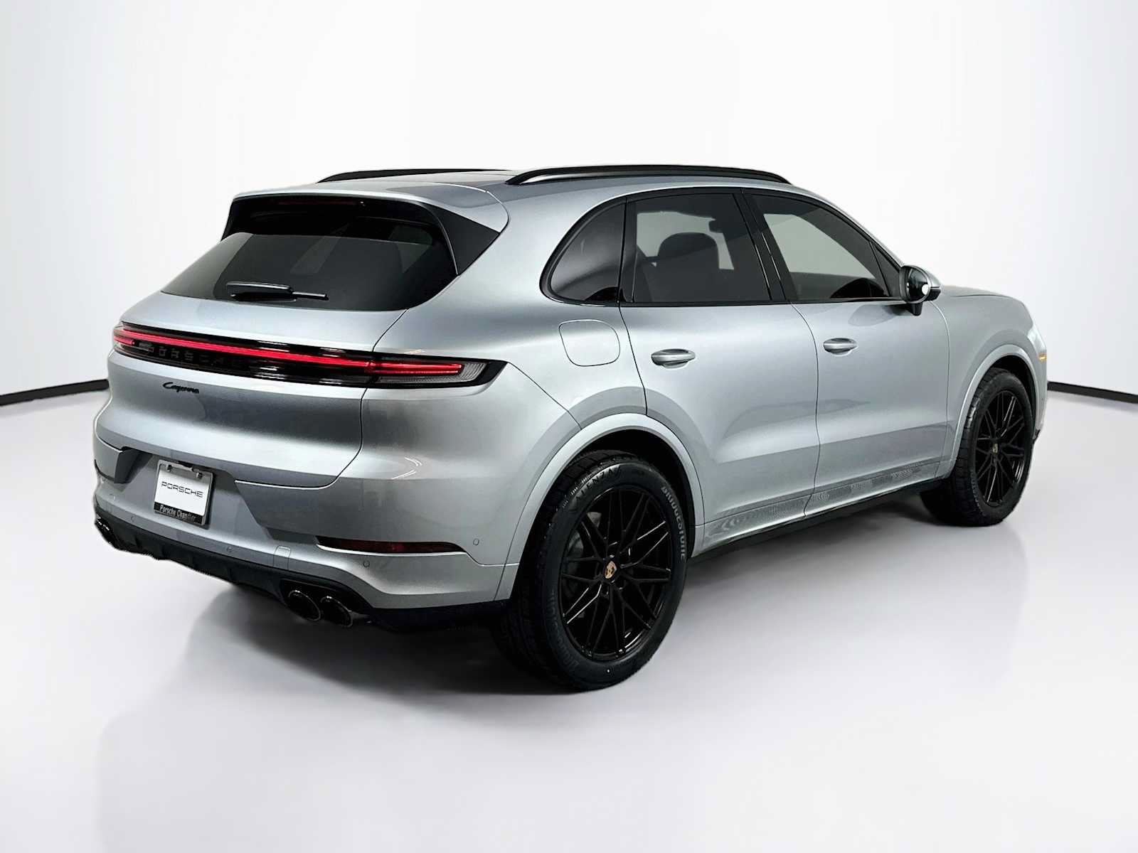 New 2026 Porsche Cayenne AWD/4WD image 9