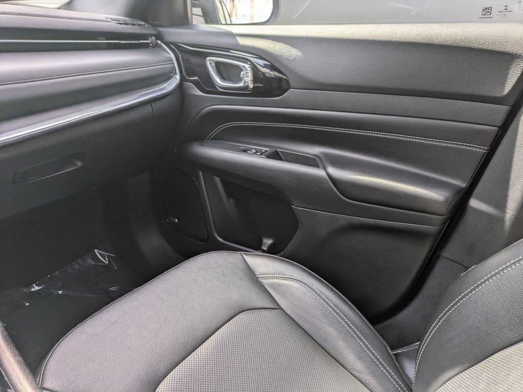 Used 2022 Jeep Compass High Altitude AWD/4WD image 18
