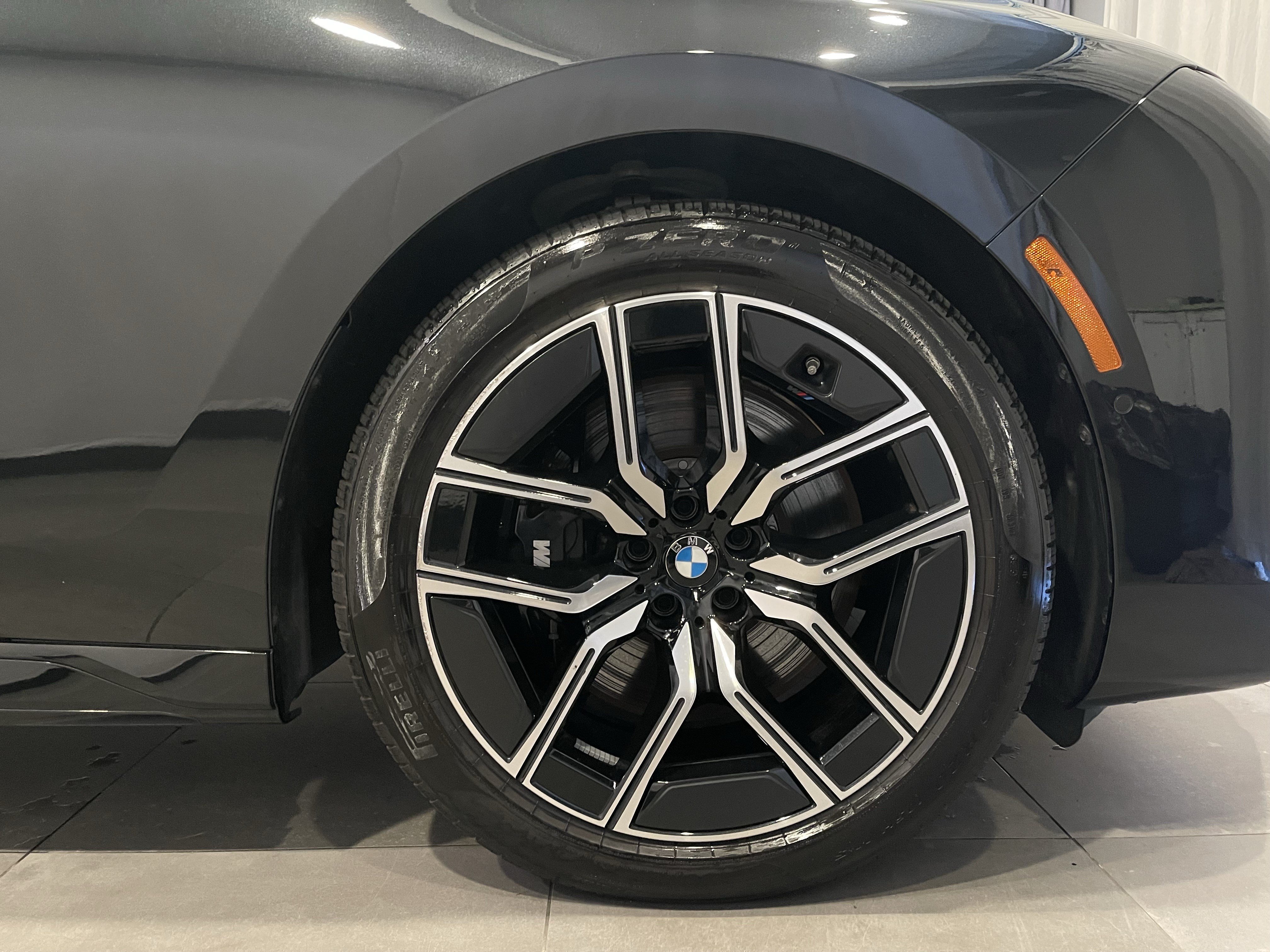 Used 2026 BMW 740i xDrive AWD/4WD image 10