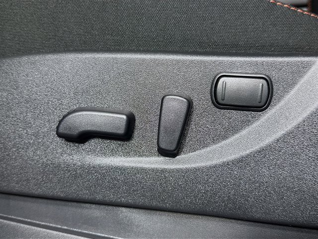 New 2026 Nissan Frontier PRO-4X w/ Pro-4x Convenience Package AWD/4WD image 18