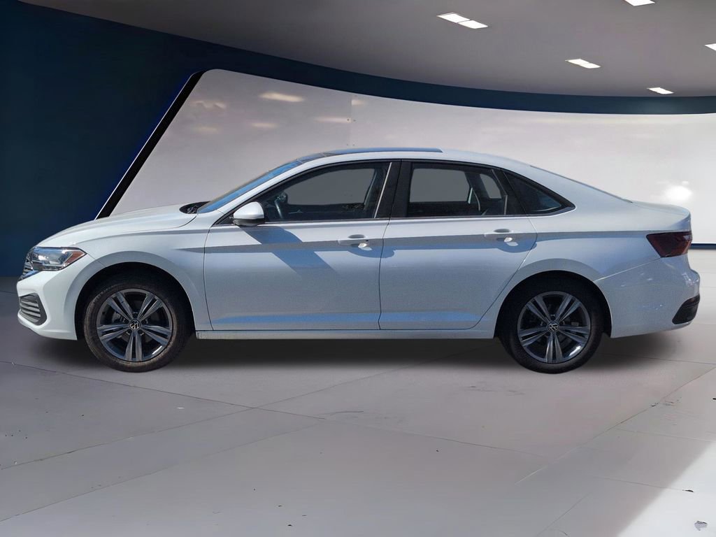 Used 2023 Volkswagen Jetta SE w/ Panoramic Sunroof Package image 6