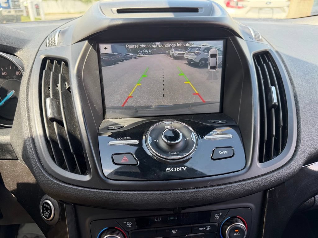 Used 2017 Ford Escape Titanium FWD image 30