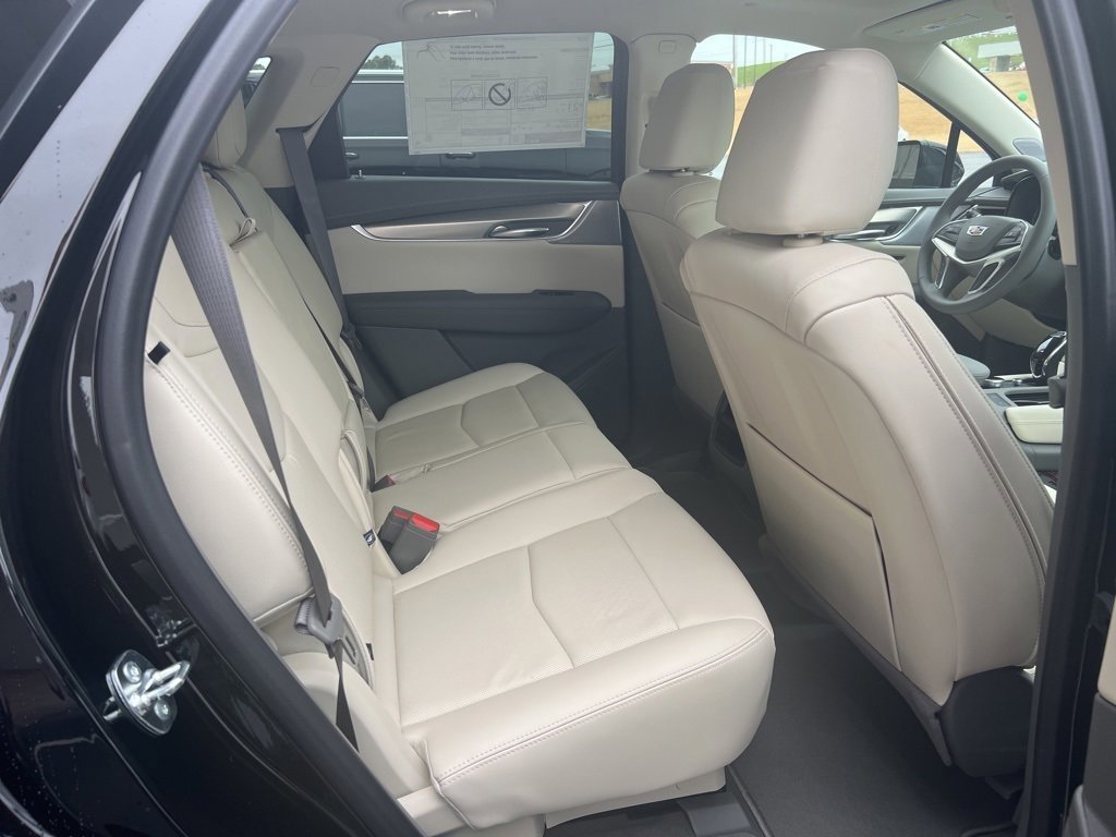 New 2025 Cadillac XT5 Premium Luxury w/ Technology Package image 6