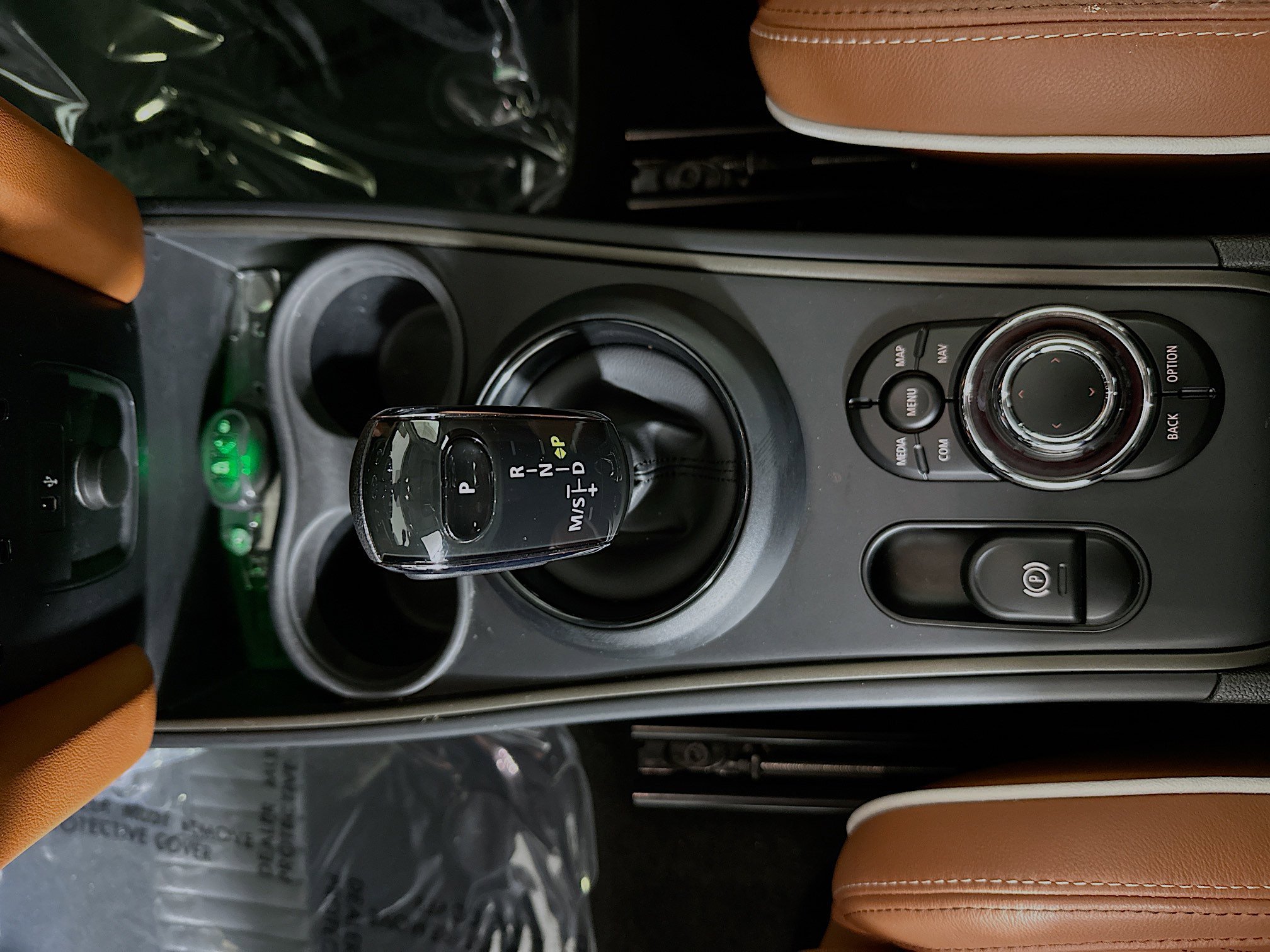 Used 2024 MINI Cooper Countryman S w/ Premium Package image 22