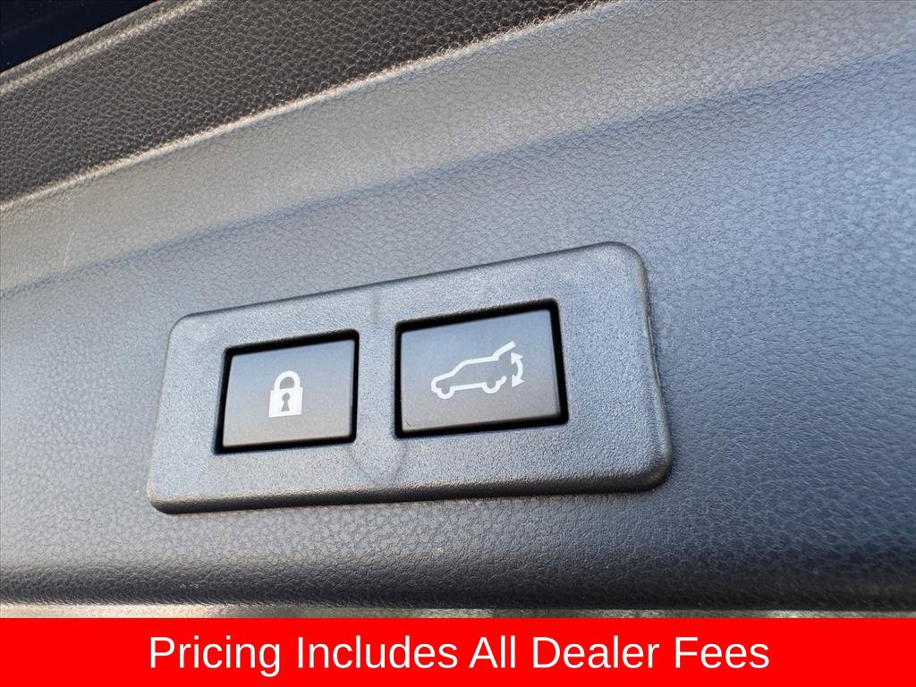 Used 2025 Subaru Ascent Limited w/ Popular Package #1 AWD/4WD image 11