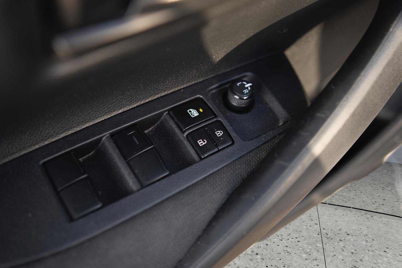 Used 2023 Toyota Corolla LE image 12