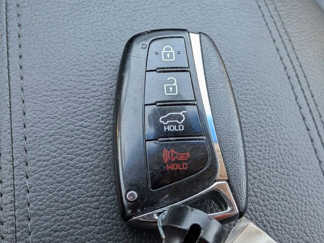 Used 2018 Hyundai Santa Fe Sport image 32