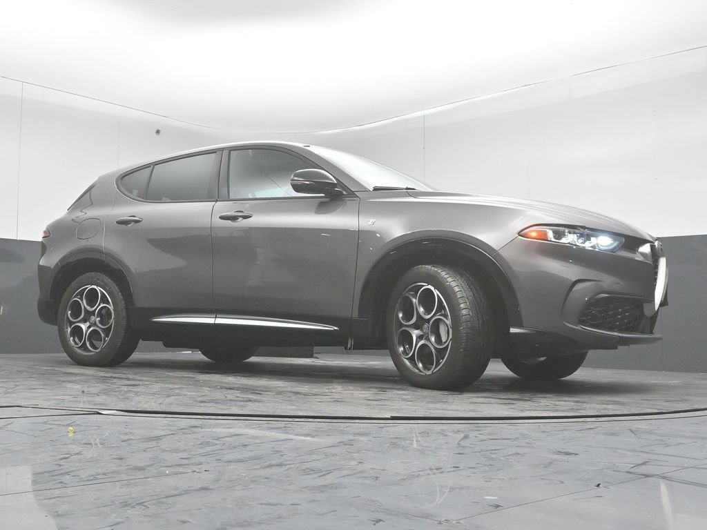 Used 2024 Alfa Romeo Tonale Ti image 38