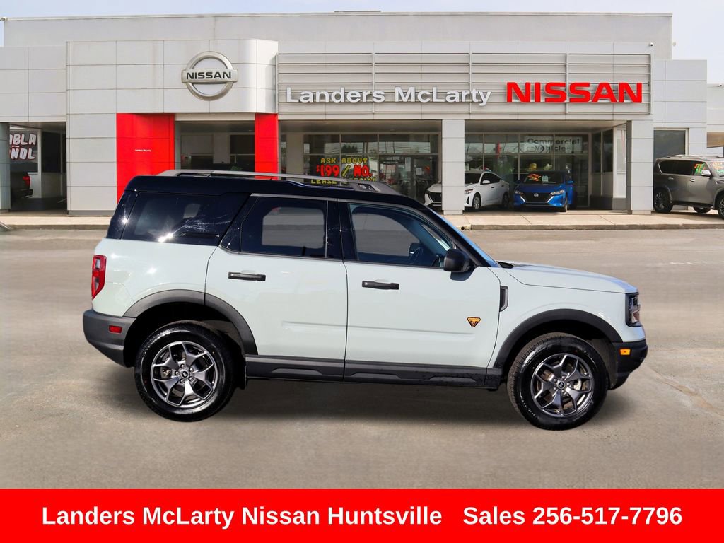 Used 2023 Ford Bronco Sport Badlands image 2