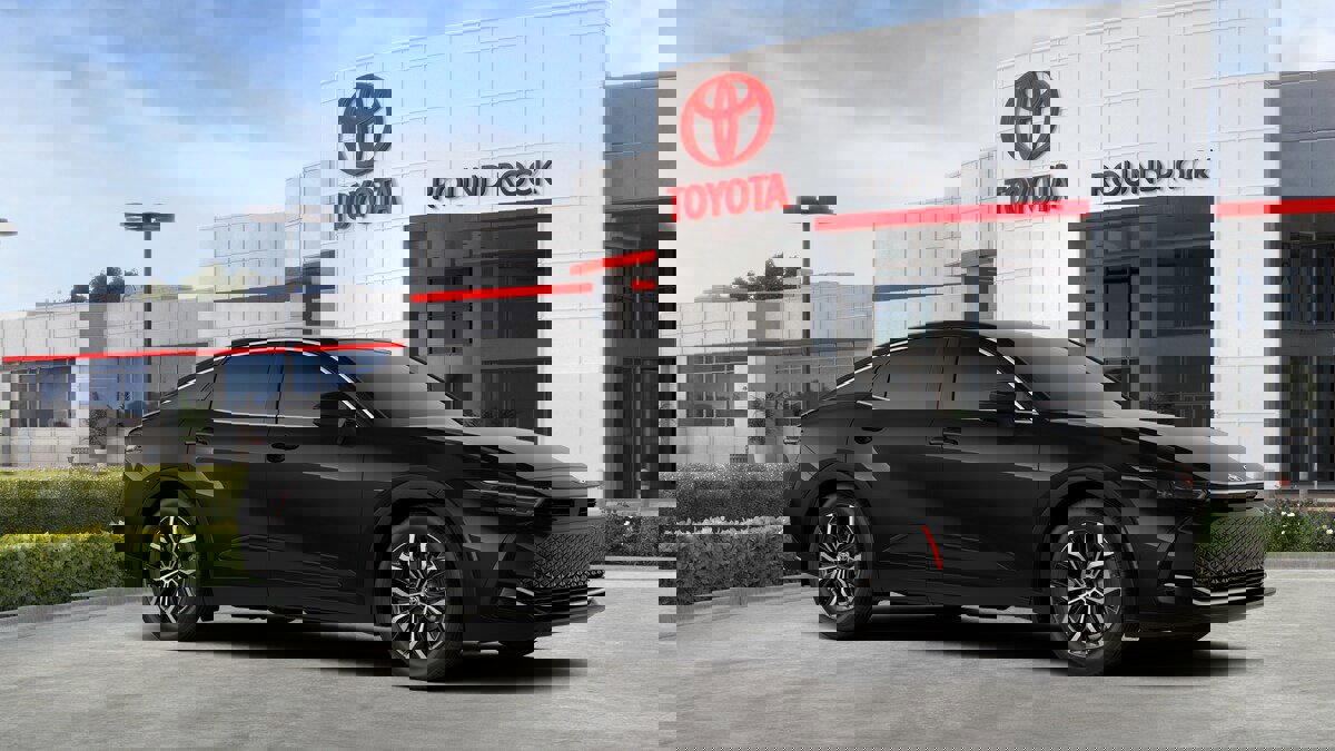 New 2026 Toyota Crown XLE AWD/4WD image 14