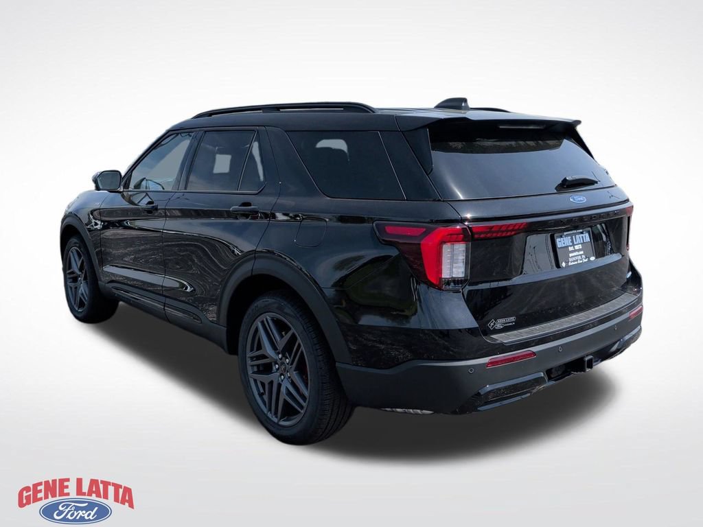 New 2026 Ford Explorer ST-Line w/ ST-Line Street Pack AWD/4WD image 5