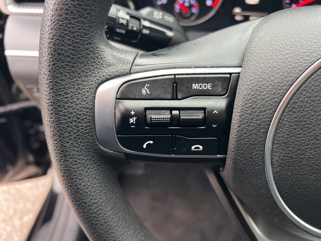 Used 2021 Kia K5 LX image 14