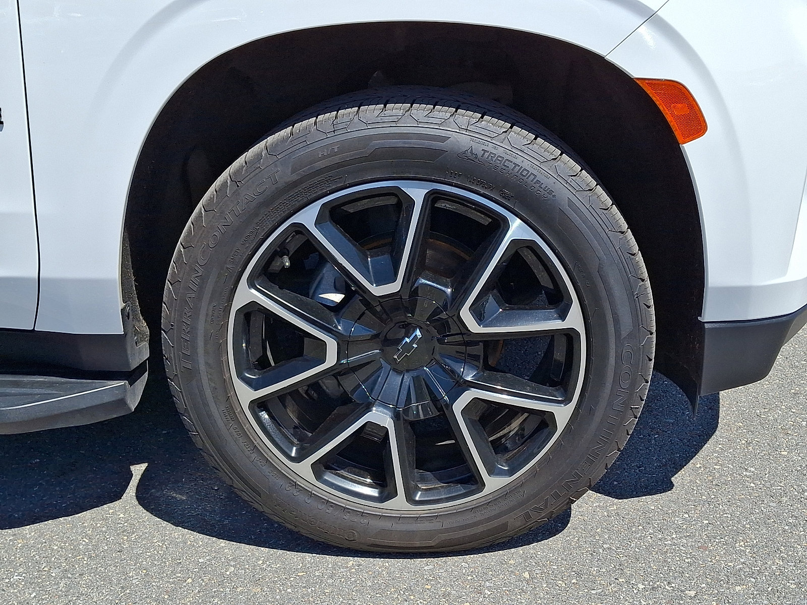 Certified 2024 Chevrolet Tahoe RST w/ Luxury Package image 8