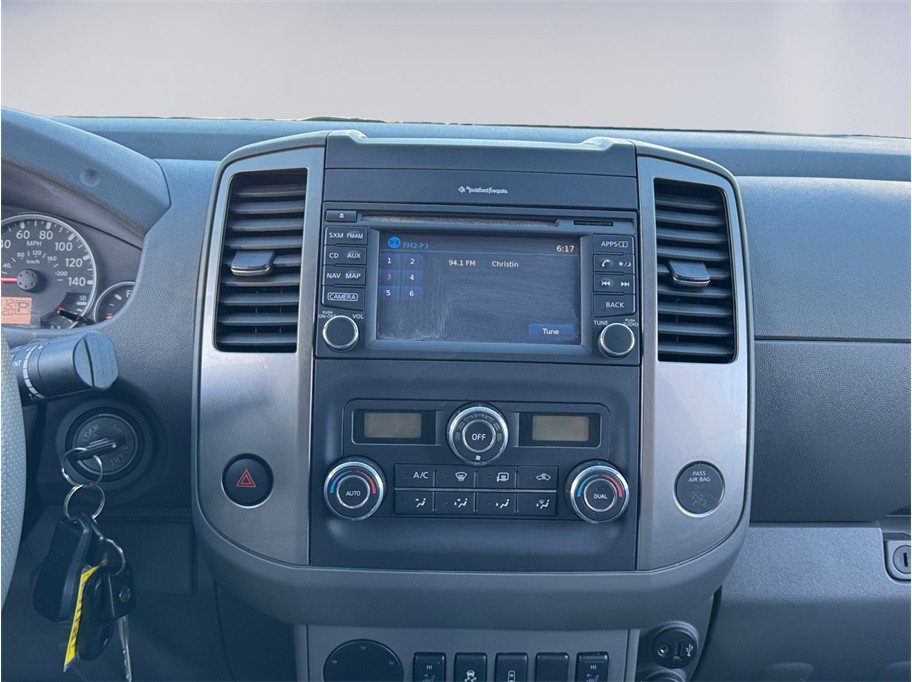 Used 2019 Nissan Frontier SL image 12