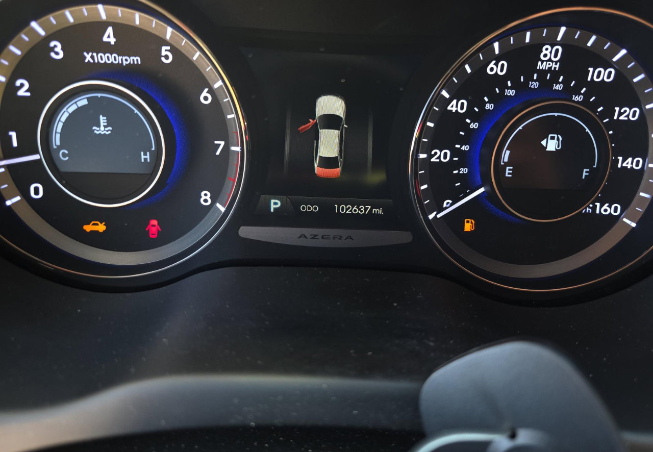 Used 2014 Hyundai Azera Limited image 12