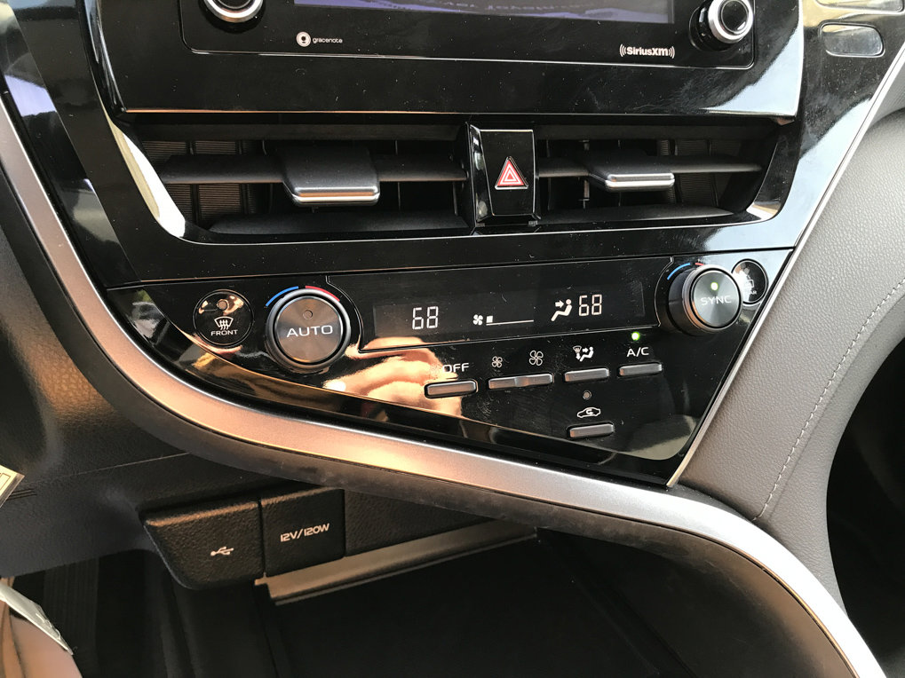 Certified 2024 Toyota Camry LE image 20