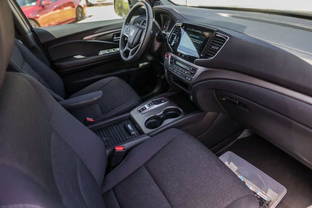 Used 2021 Honda Passport Sport image 31