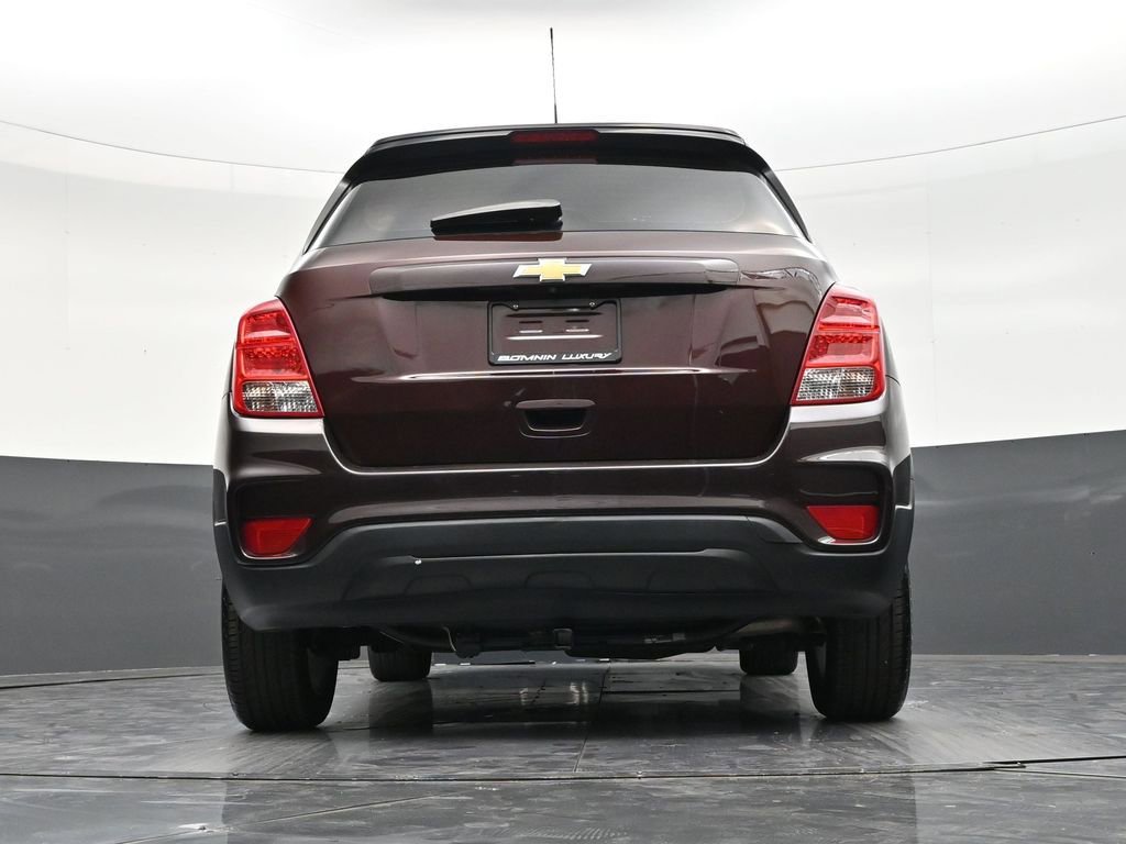 Used 2021 Chevrolet Trax LS image 24