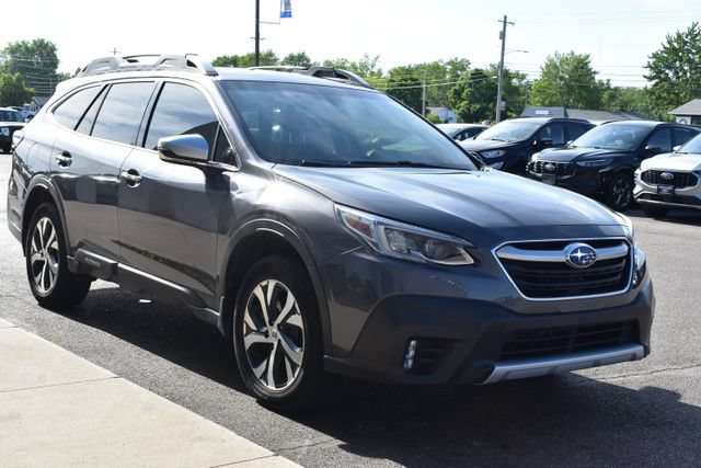 Used 2020 Subaru Outback Touring XT AWD/4WD image 14