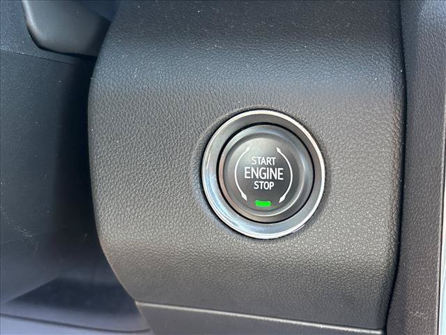 Certified 2025 GMC Acadia Elevation FWD image 16