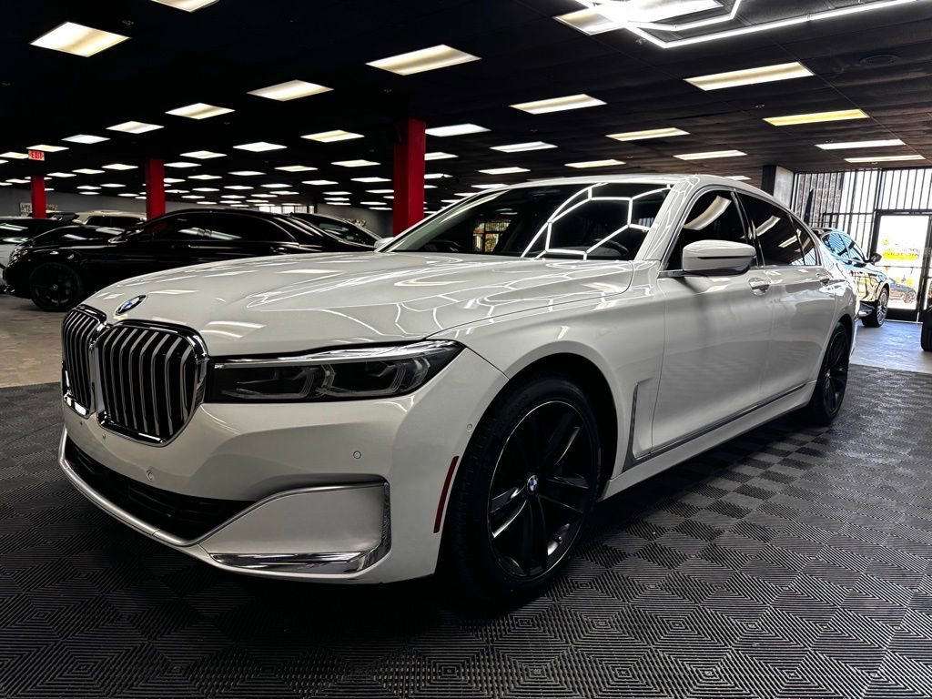Used 2021 BMW 750i xDrive image 7