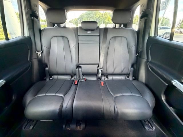 Used 2023 Mercedes-Benz GLB 250 4MATIC image 15