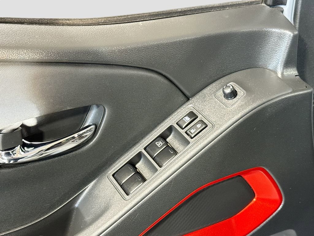 Used 2024 Nissan Frontier PRO-4X w/ Technology Package image 26