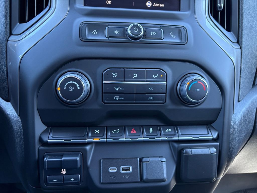 Used 2022 Chevrolet Silverado 1500 Custom image 30