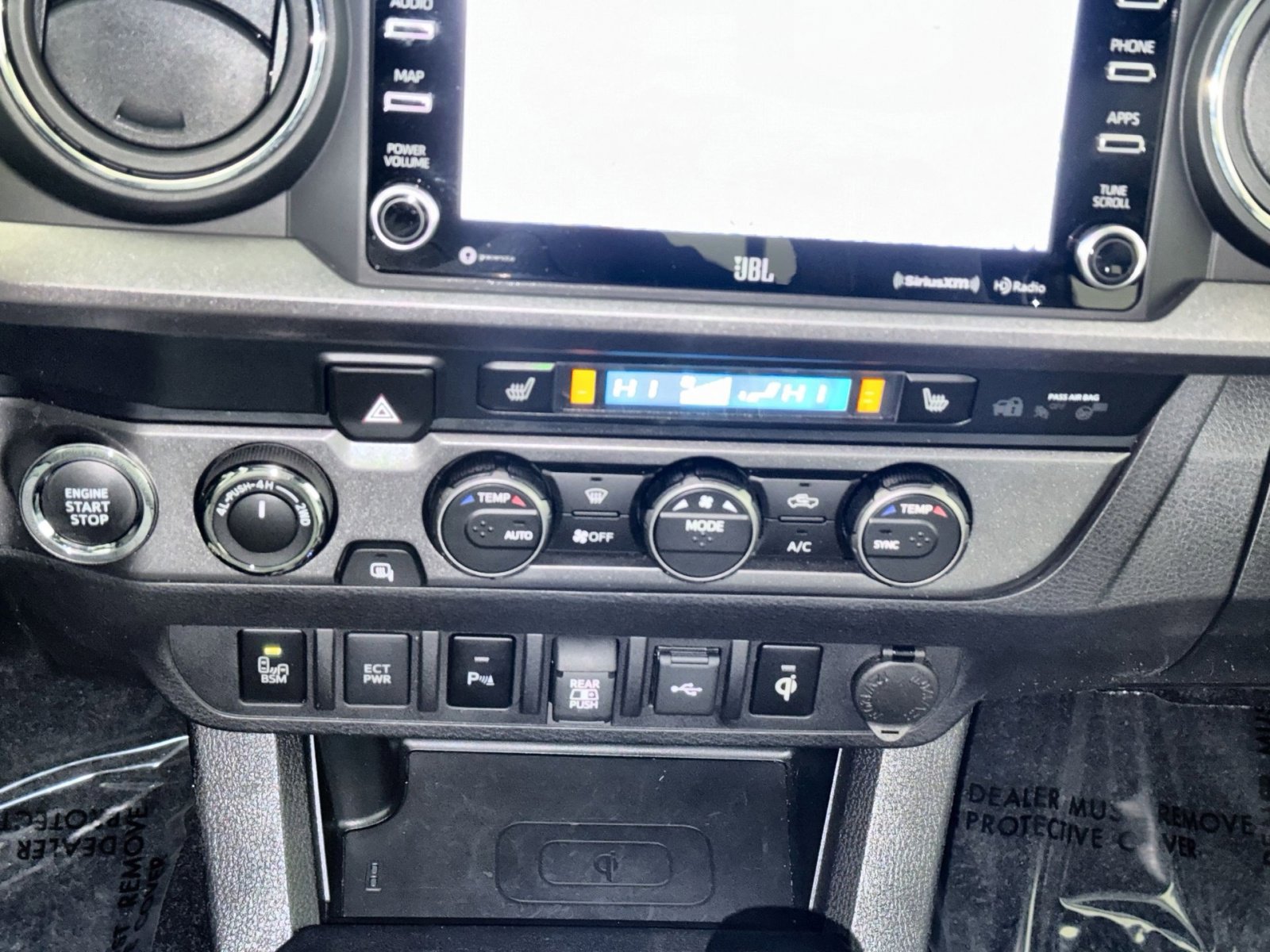 Used 2023 Toyota Tacoma TRD Off-Road image 21