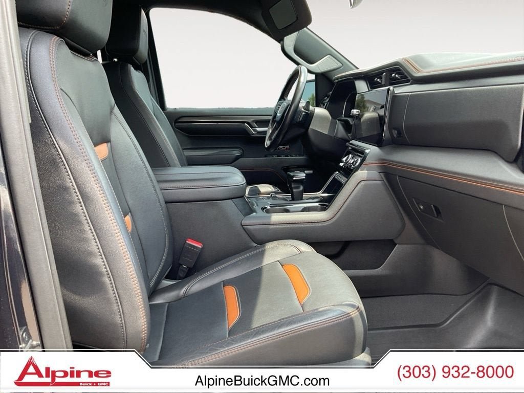 Used 2023 GMC Sierra 1500 AT4 w/ AT4 Premium Package AWD/4WD image 15