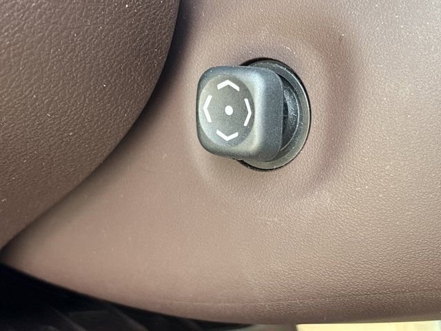 Used 2017 Lexus RX 450h AWD w/ Luxury Package image 24