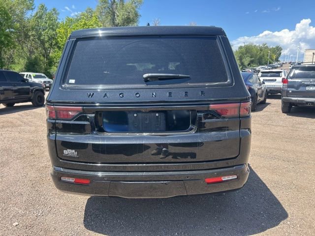 Used 2023 Jeep Wagoneer Series II AWD/4WD image 5