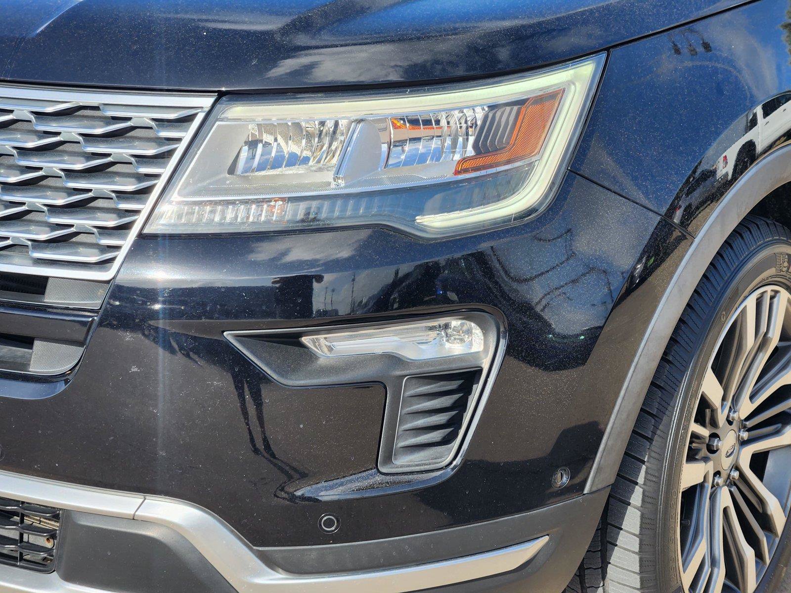 Used 2018 Ford Explorer Platinum AWD/4WD image 6