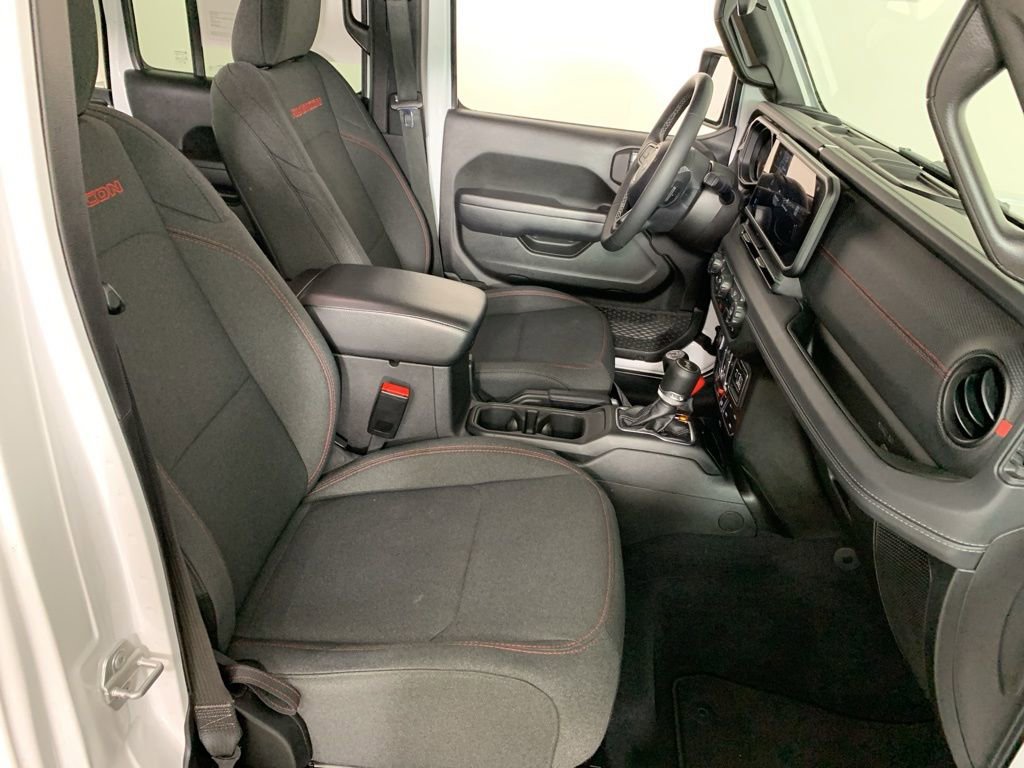 Used 2025 Jeep Wrangler Unlimited Rubicon image 36