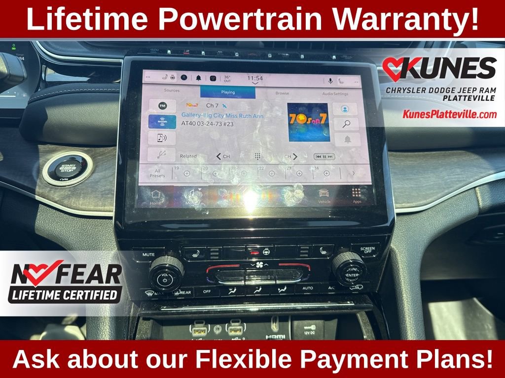 Used 2022 Jeep Grand Cherokee Limited 4xe image 19