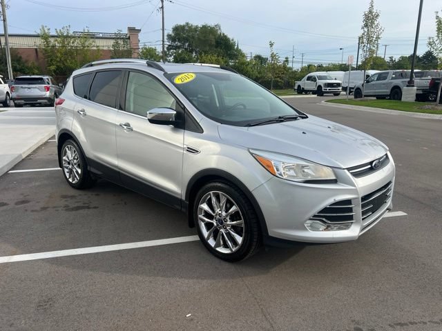 Used 2015 Ford Escape SE w/ SE Chrome Package FWD image 3