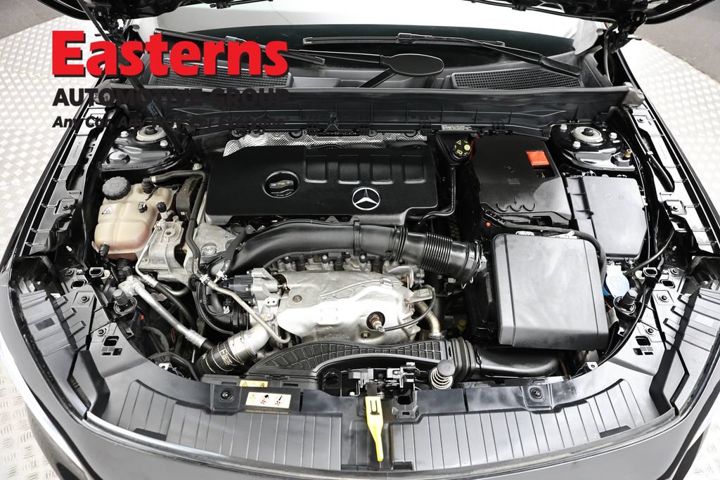 Used 2022 Mercedes-Benz GLB 250 4MATIC image 6