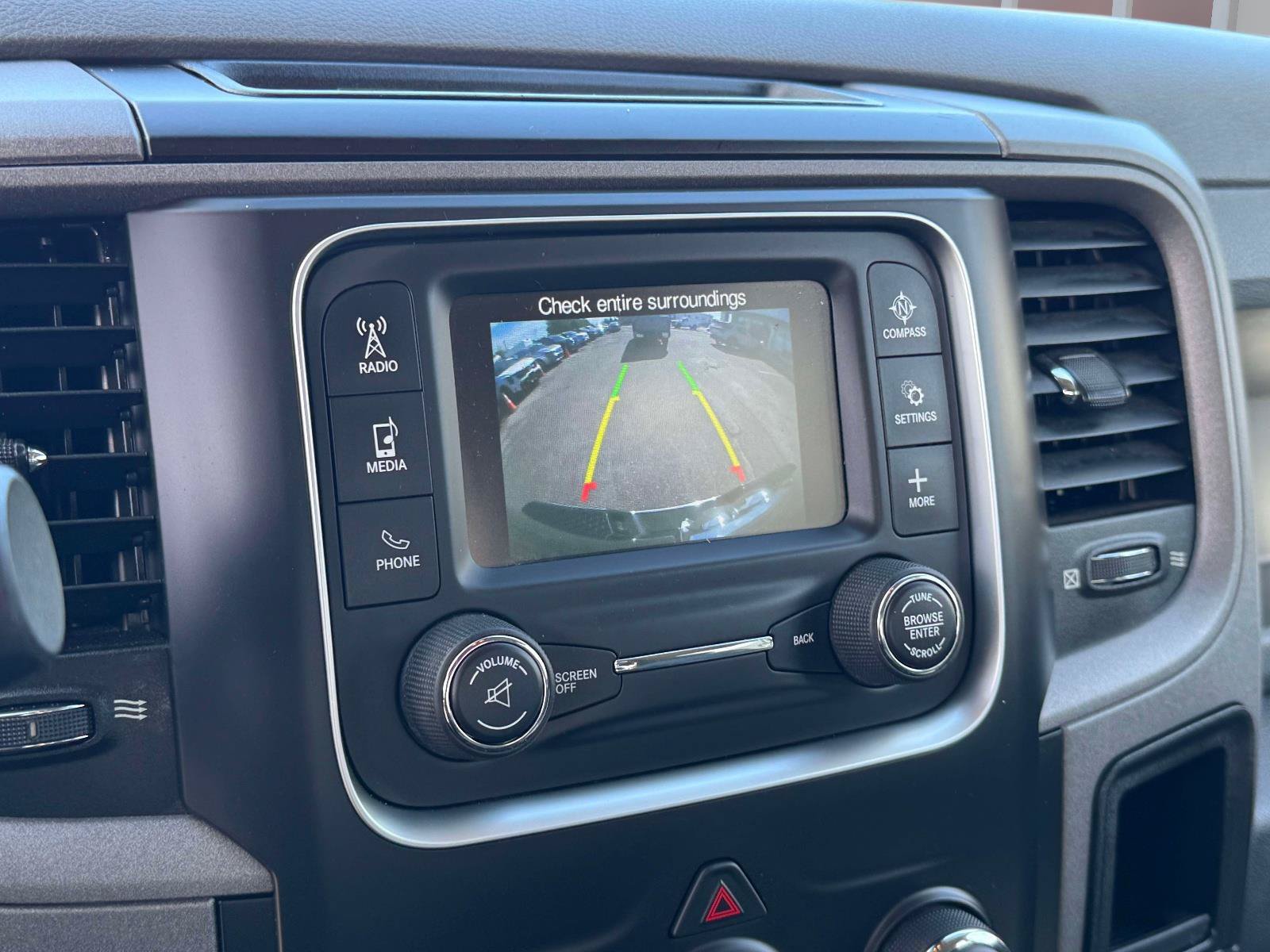 Used 2018 RAM 2500 Tradesman w/ Chrome Appearance Group AWD/4WD image 24