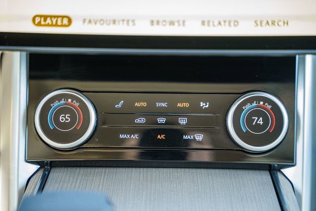 Used 2023 Land Rover Range Rover SE image 26