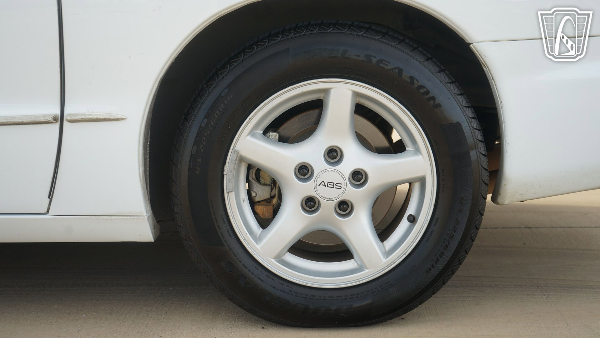 Used 1998 Pontiac Firebird Formula w/ Opt Pkg image 38