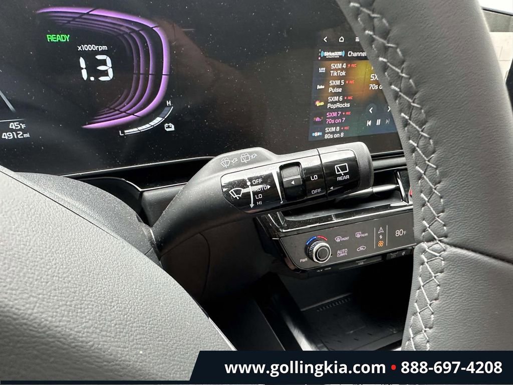 Certified 2025 Kia Niro EX FWD image 30